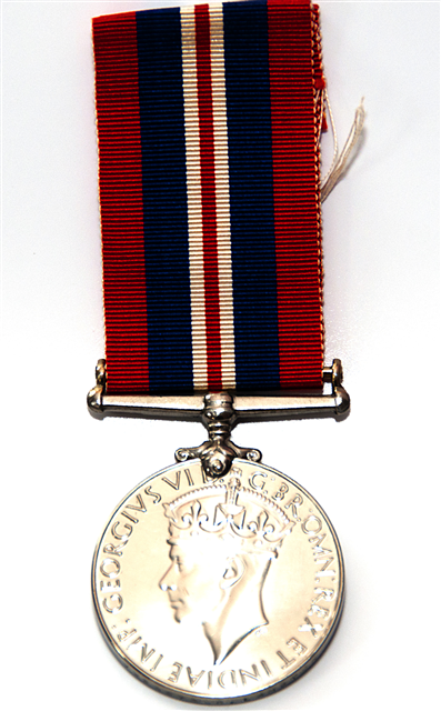 86_Australia War Medal front